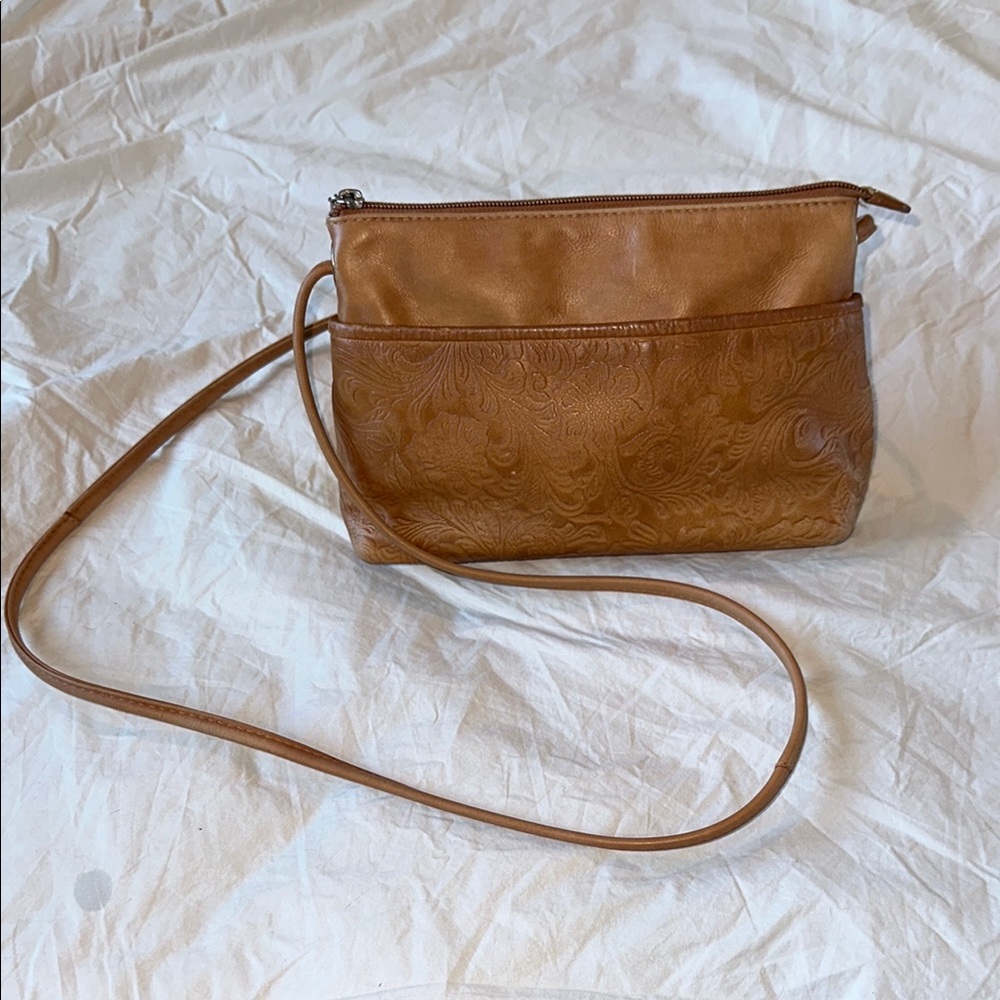 Brown Leather Crossbody Bag with Adjustable Strap